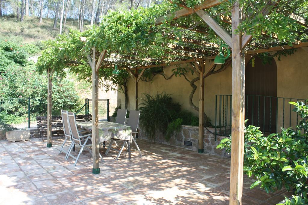 Mas Puig Roig Apartamento Llaviá Exterior foto