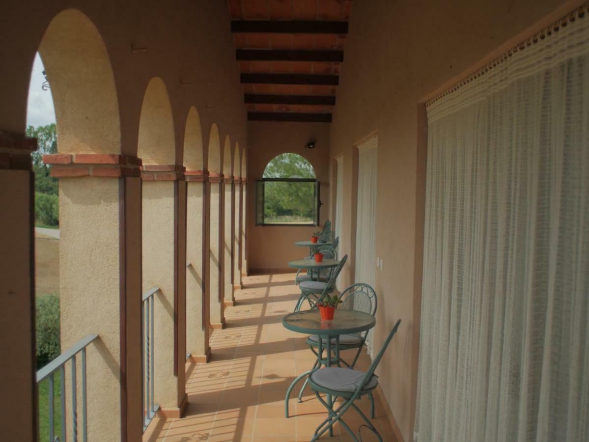 Mas Puig Roig Apartamento Llaviá Exterior foto
